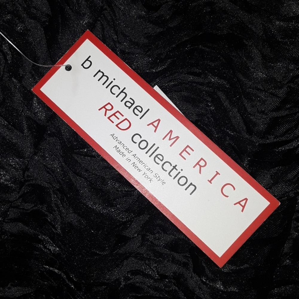 NWT, B Michael America Red Collection Textured Gown - Picture 13 of 16